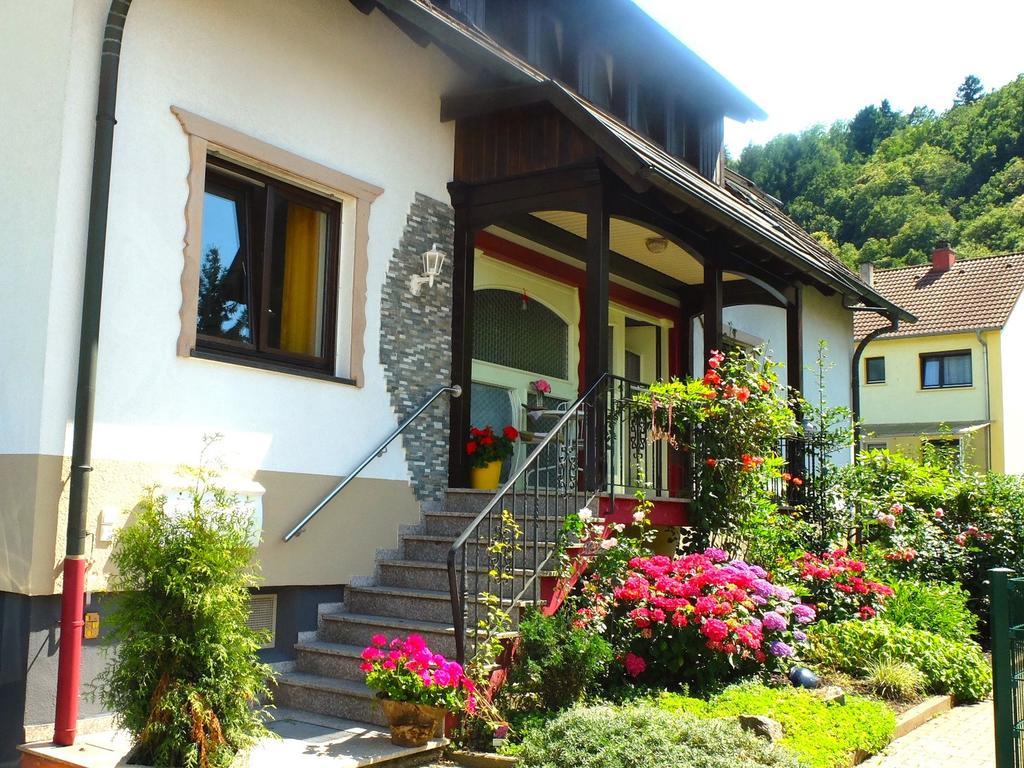 Gaestehaus Hermine Oberkirch  Bagian luar foto